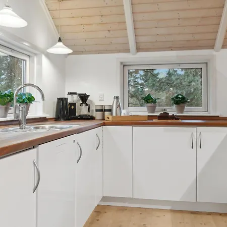 Beautiful In With Kitchen Holiday home Melby