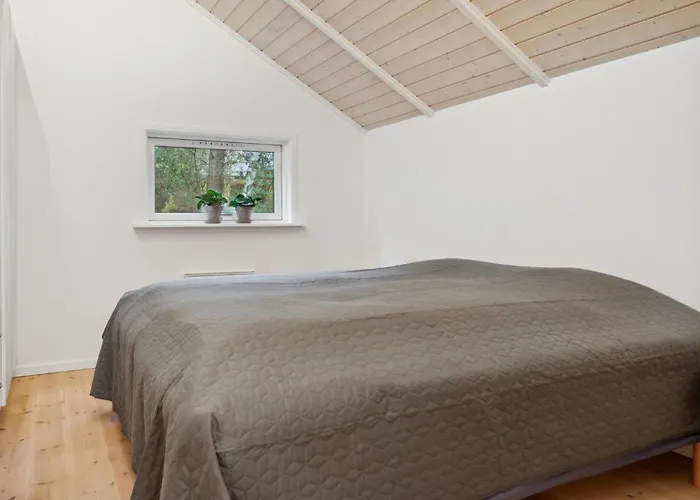 4 Bedroom Beautiful In * Melby